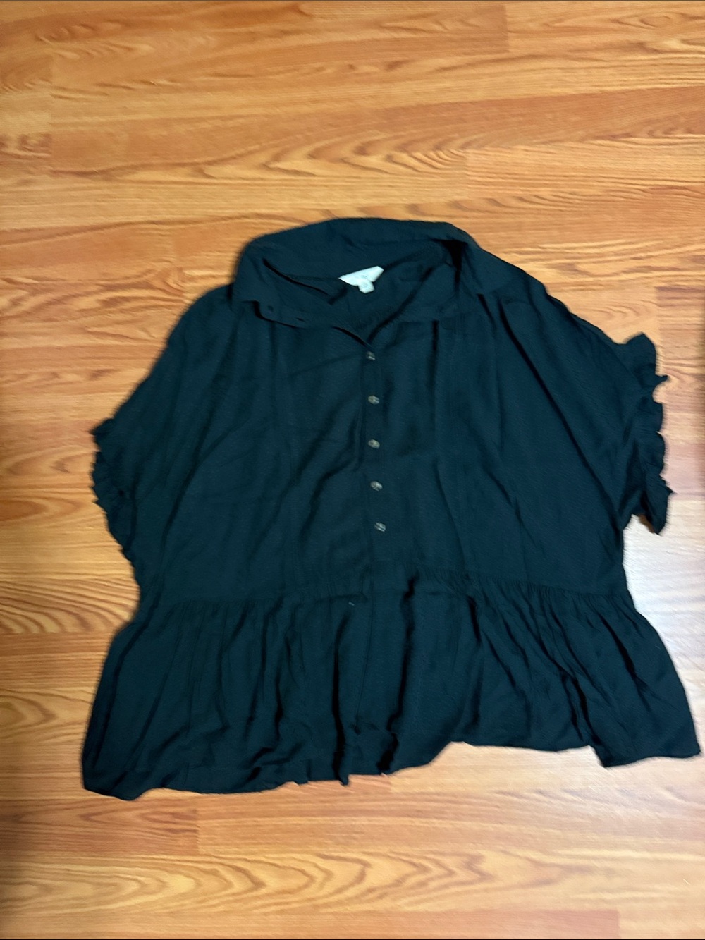 Terra & Sky Black Button-Front Peplum Blouse